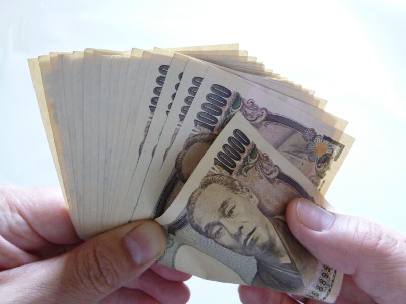 なぜ闇金の借金は完済できないのか？その構造と理由
