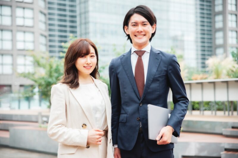 まとめ：闇金の嫌がらせは一人で悩まず弁護士・司法書士に相談しよう