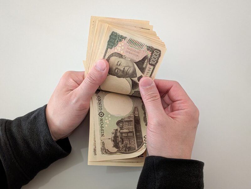 未成年は闇金からお金を借りられるのか？